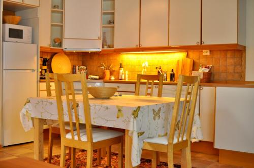 設施, Apartment Near the Beach - Non-smoking in 通斯堡市中心