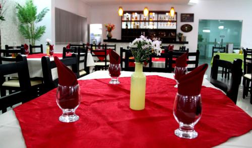 Hotel Tauari near สนามบินมาราบา