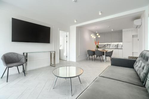 Two-Bedroom Apartament Deluxe 115 image 8