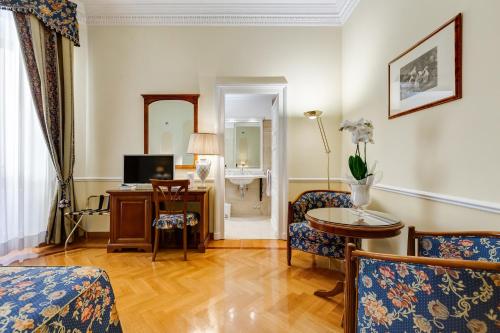 room detail thumbnail 1