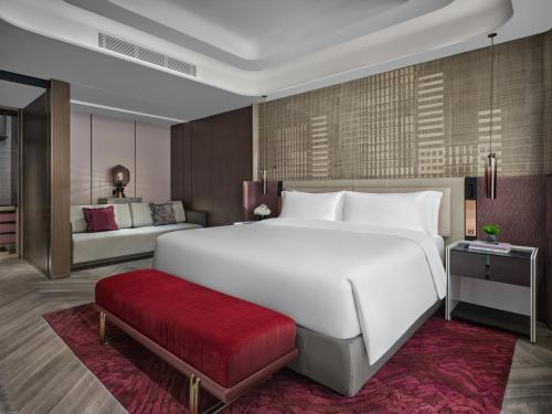 487043401 InterContinental Hotels Shenzhen WECC by IHG