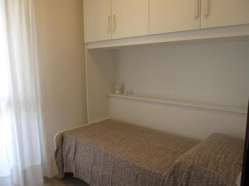 Two-Bedroom Apartment image 5