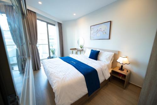 Two-Bedroom Apartment image 5