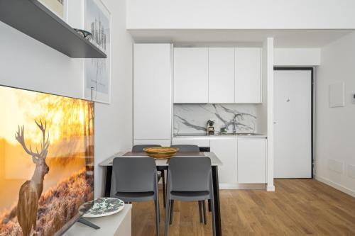 Easylife - Moderno rifugio a due passi dal duomo, Milan
