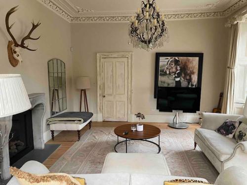 Home of Joy - 3 bedroom home with private garden, Glasgow (Foto 6)