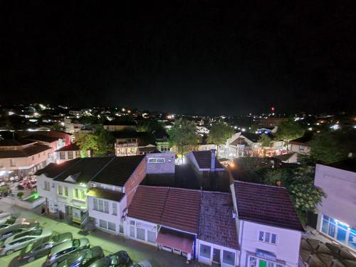 A környék, Bojana Apartment Penthouse in Negotino