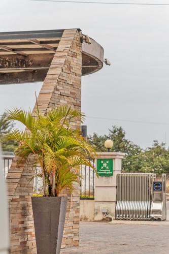 Miners Inn - image 10
