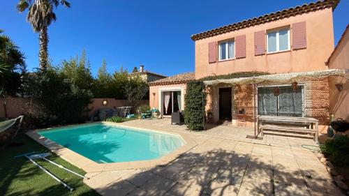 Maison CAUVIERE gîte à louer Sormiou