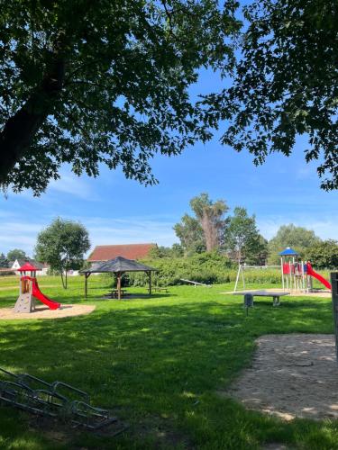 Ferienwohnungen im Teichland Linum