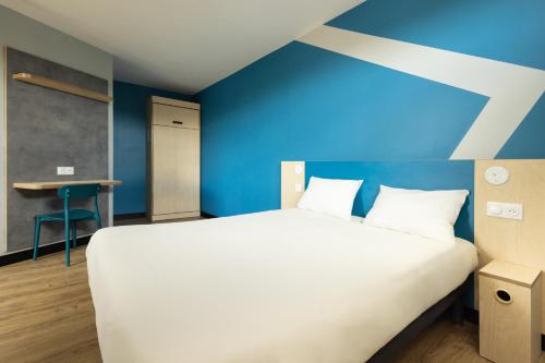 ibis budget Nanterre La Defense - image 10