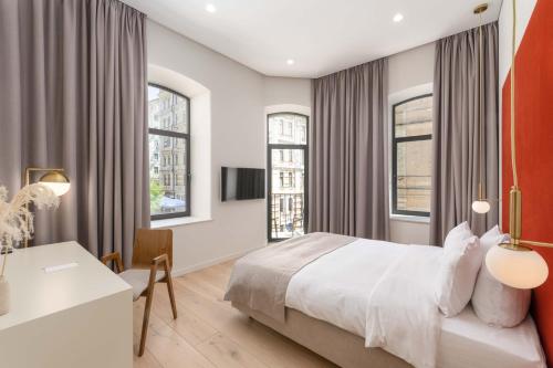 1 queen bed