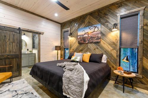 Unwind in Style! *NEW* Sip and Stay Hideaway, Брокен-Боу (фото 9)