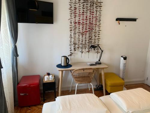  Beautiful Private Room next to Lisbon - NEW in Paço de Arcos