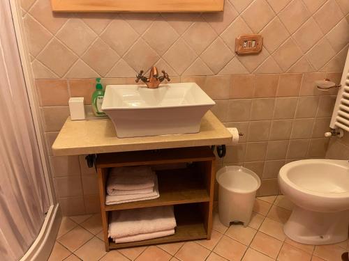 Bathroom, Agriturismo Il Castagneto in Supino