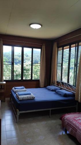 B&B Ban Yang - บ้านพักพือวา Pue Wa Homestay - Bed and Breakfast Ban Yang