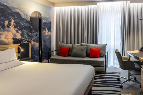 โฮเต็ล โนวอทเอลลีดส์ เซ็นเตอร์ (Novotel Leeds Centre Hotel) in ลีดส์ ซิตี้ เซ็นเตอร์