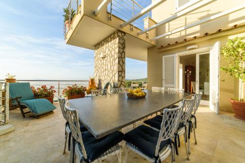 Villa with Private Pool image 10