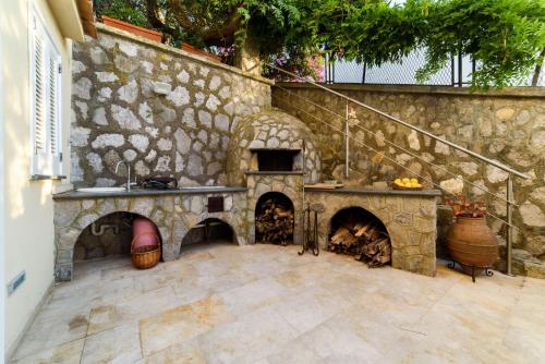 Villa with Private Pool image 7