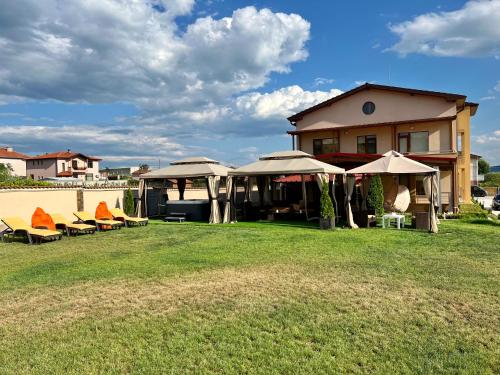 Hani Guest House in Garmen