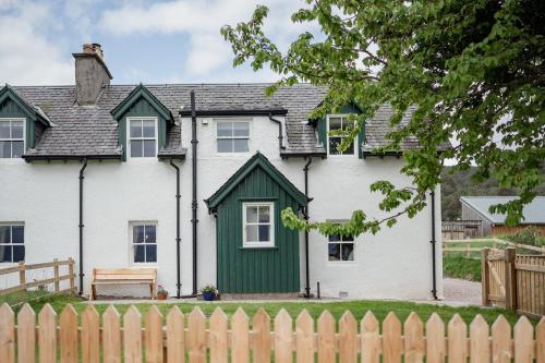 Beinn Cottage - Seasgair Lodges