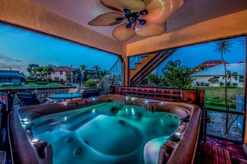 Villa Aarte by Roelens Vacations – Cape Coral, FL