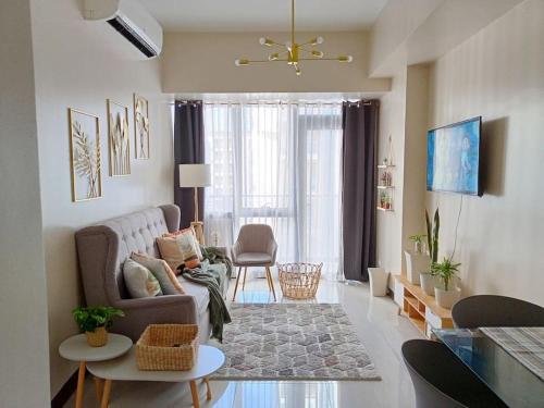 Beautiful High End Condo in City Center, Manila, Manila