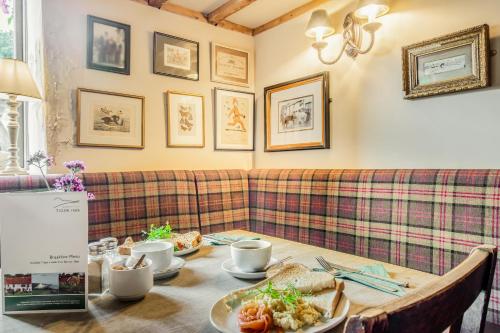 Tiger Inn - Catherine - main image