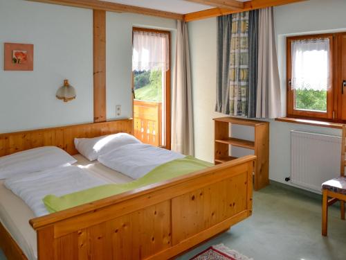  Apartment Simon-1 by Interhome in Kappl