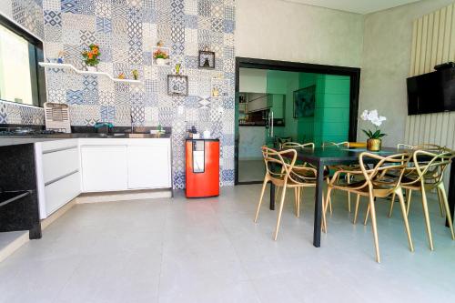 Three-Bedroom House image 10