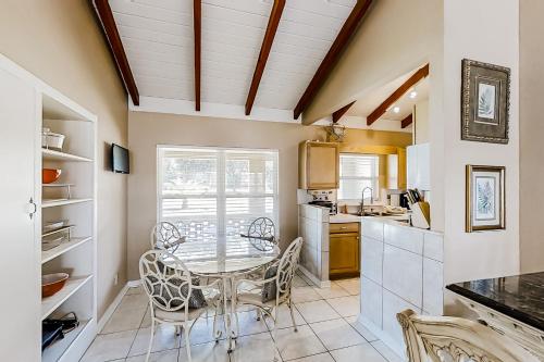 American Beach Bungalow American Beach Bungalow