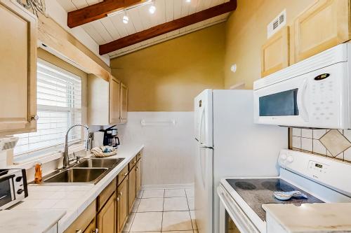 American Beach Bungalow American Beach Bungalow