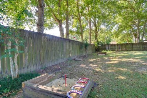 Ocean Springs Home with Fire Pit and Game Room!