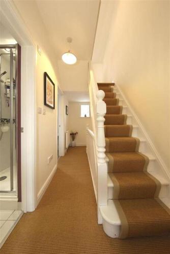 Perfectly Positioned Pad near Roath Park