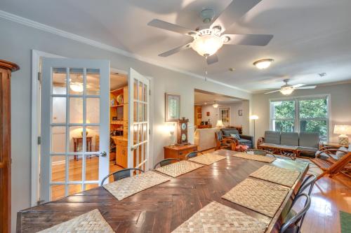 Sunny Lake Hartwell Home with Private Boat Ramp - main image