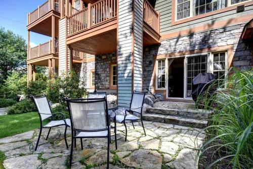 Cozy Condo - Ski-in/out - Fireplace - In nature