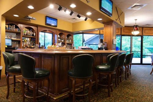 Whiskey Rock Lodge Whiskey Rock Lodge