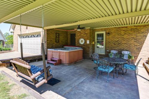 Spacious Family Escape with Pool, Bikes and Trails!