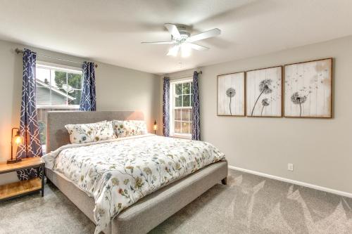 Charming Eugene Home with Fire Pit 8 Mi to UO! - main image