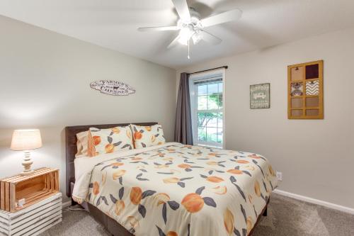 Charming Eugene Home with Fire Pit 8 Mi to UO! - image 7