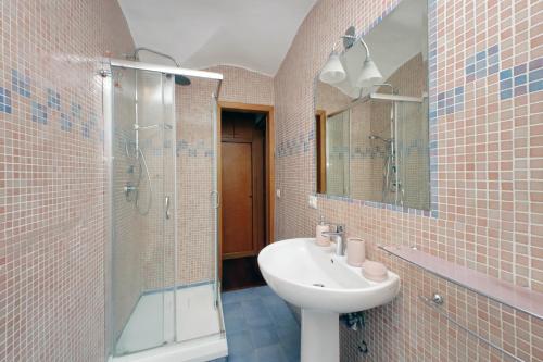 Colosseo Family Apartment Capo d'Africa AC/wifi, Rome (photo 5)