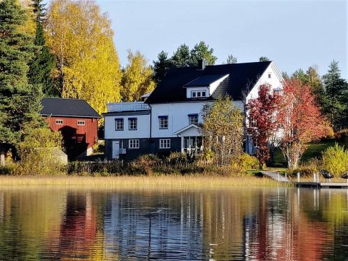. Sjöbo, Urlaub direkt am See