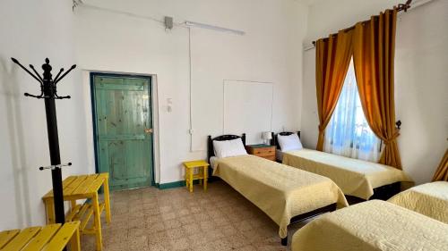 Shazly Inn in الناصرة