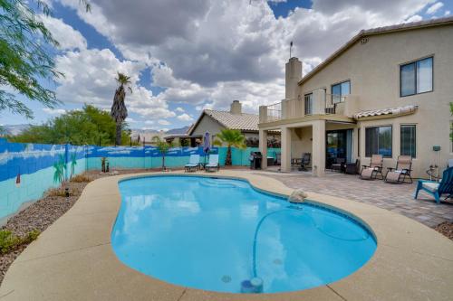 Lovely Tucson Home with Pool and Mountain Views