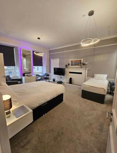 Luxury Family Room With Private bathroom in the heart of Edinburgh, Edimburgo (foto 5)