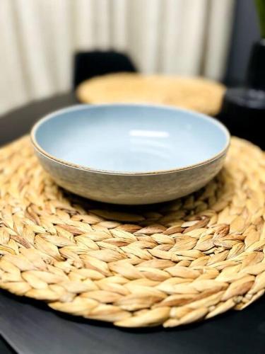 Food and beverages, 3bdrm home near Orlando Fairground, Downtown & Universal in Orlando West