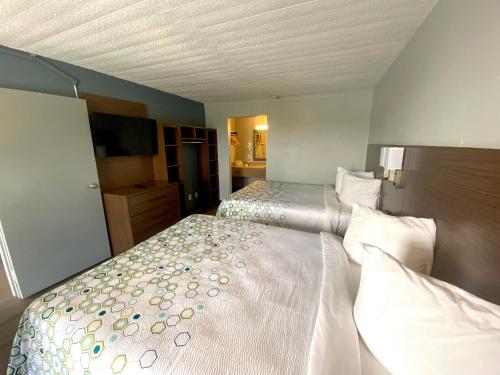 Motel 6-Vero Beach FL - image 6
