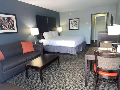 Best Western University Inn at Valparaiso - image 6