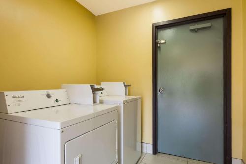 体育馆品质汽车旅馆 体育馆品质汽车旅馆