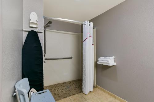 Days Inn by Wyndham Baltimore West Security Blvd. - image 13
