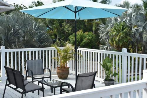 Irie Vibes by the beach Irie Vibes by the beach